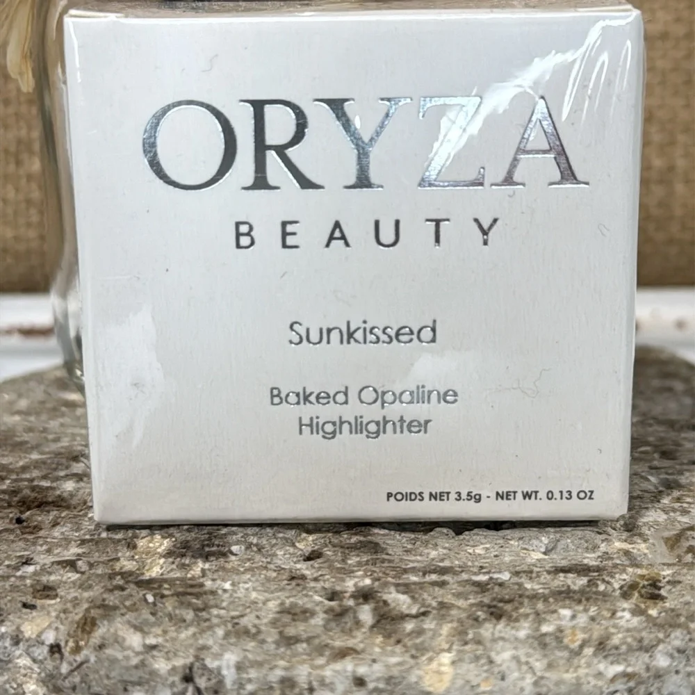Oryza Beauty Highlighter Baked Opaline in Sunkissed‎